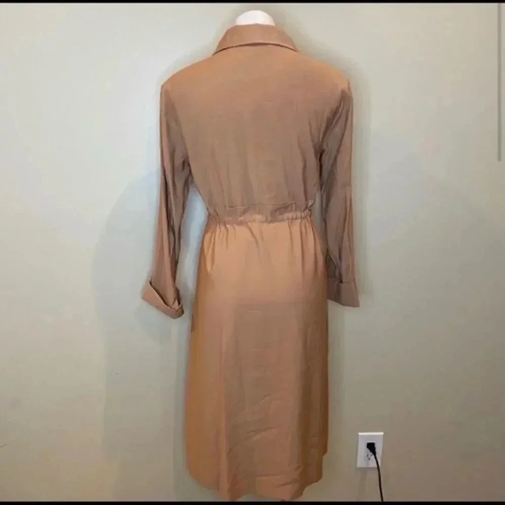 Ontwelfth trench coat